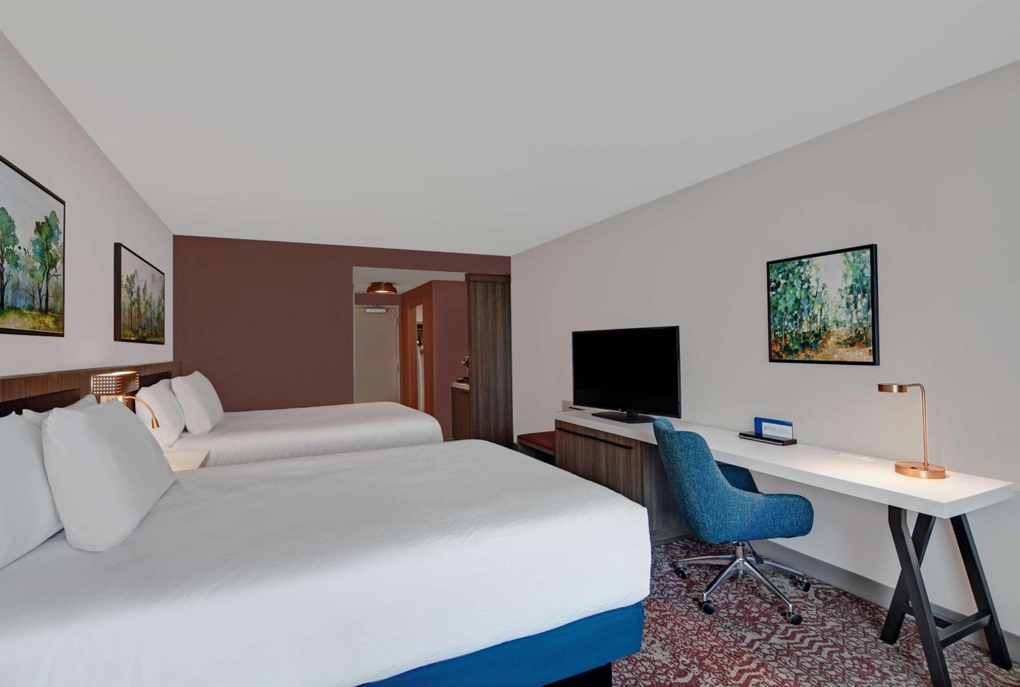 Hilton Garden Inn Madison Huntsville Airport Exterior photo
